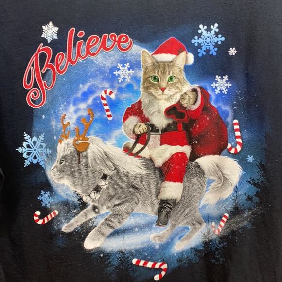 Santa Cat Riding Cat Reindeer Candy Canes Believe Christmas T-Shirt Unisex - Picture 1 of 4